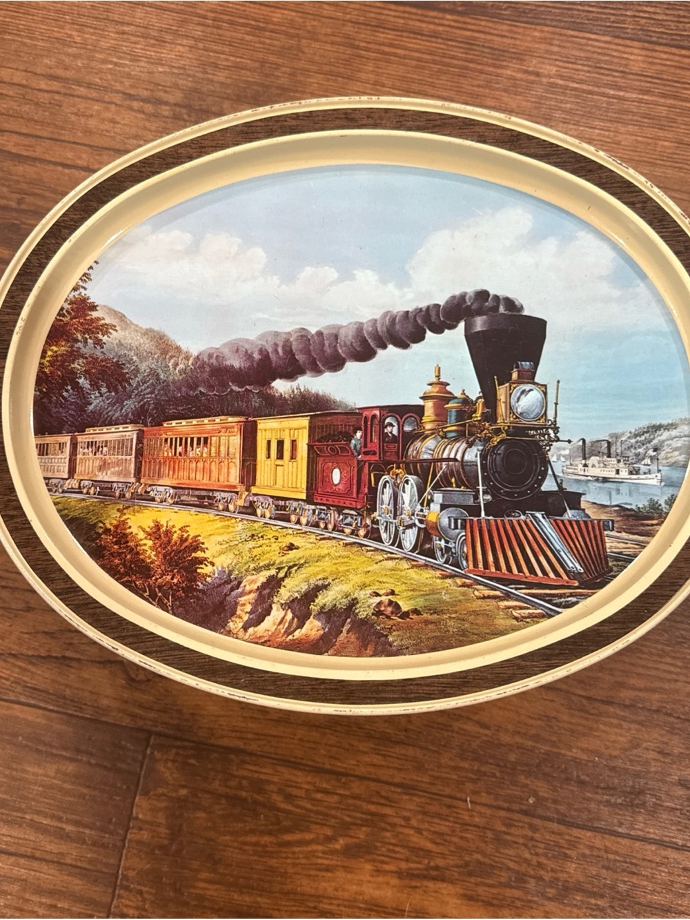 VTG Sunshine Biscuits Inc. Oval Storage Tin 1982